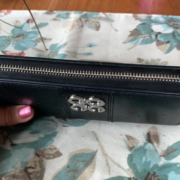 Coach Pebbled Zip Around Leather Wallet CC Emblem - Picture 2 of 7